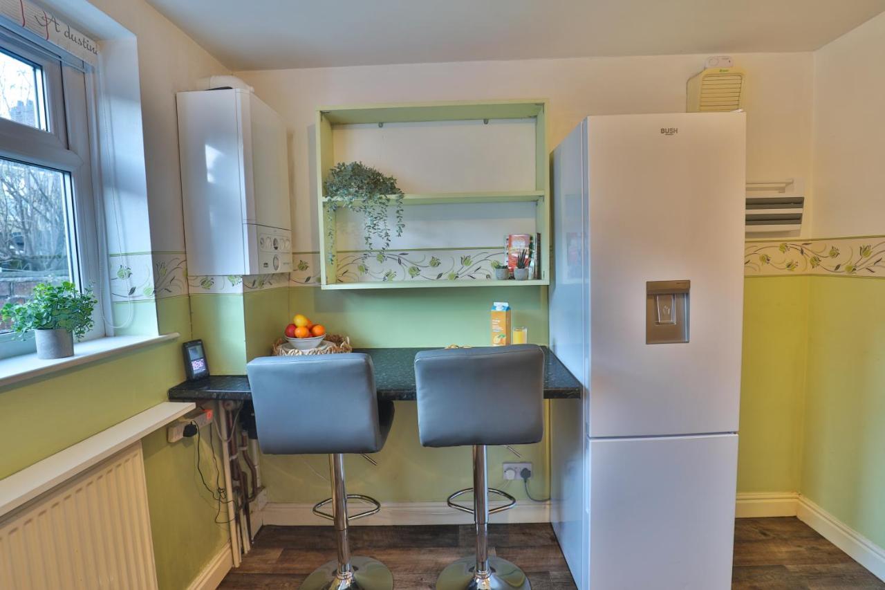 Devon St - Cozy Home, Free Easy Parking! Kingston upon Hull Buitenkant foto
